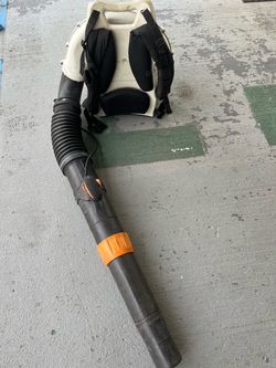 Stihl BR 700 backpack blower
