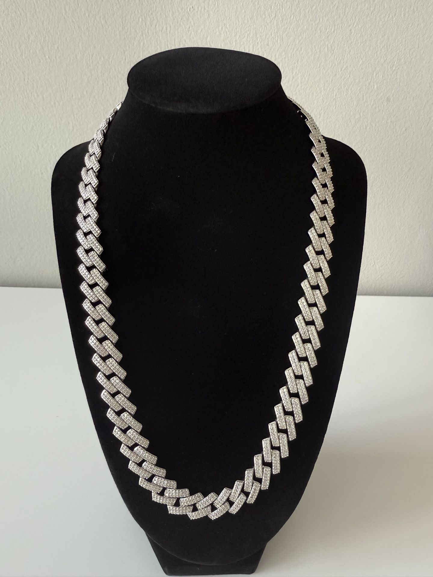 14mm 22 Inch Moissanite Monaco Cuban Chain