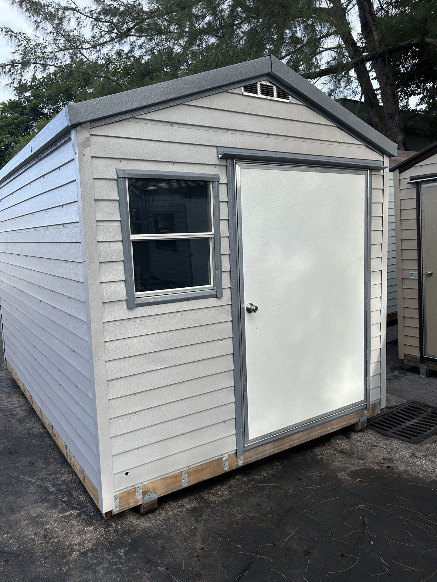 Shed