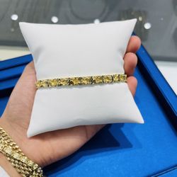 Gold Bracelet 