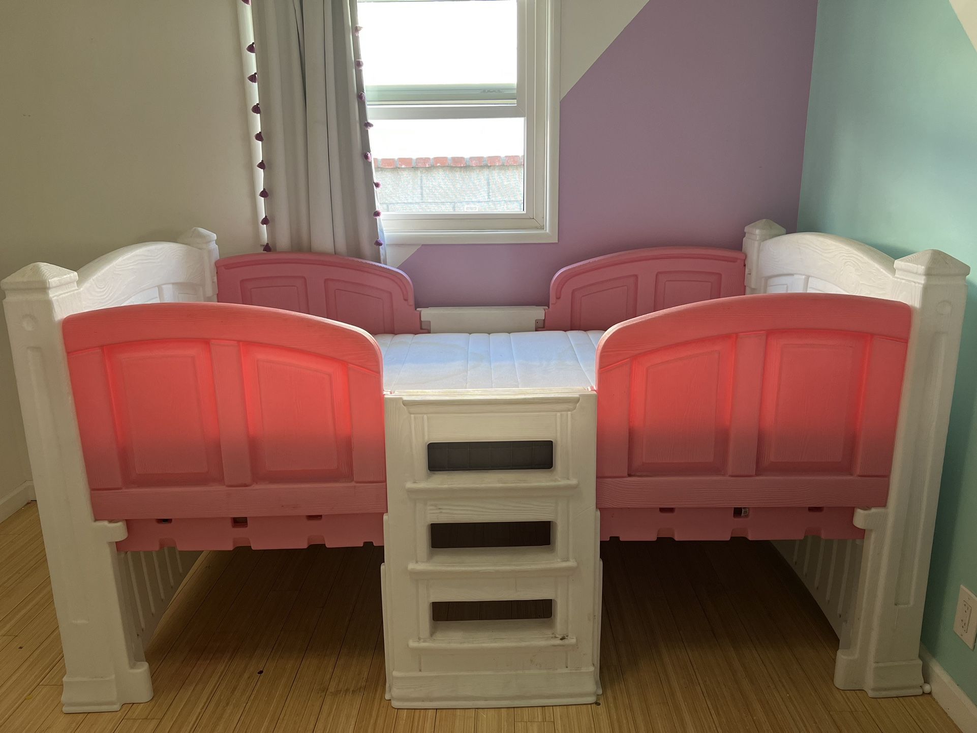Twin Pink Bed With Mattress