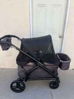 BABY TREND WAGON STROLLER 2&1