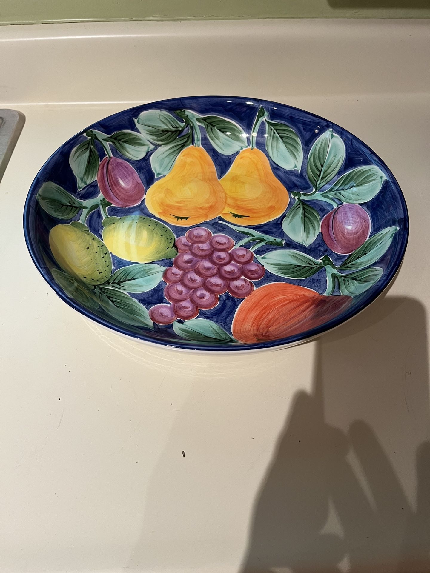 Ancora Large Serving Bowl. In Perfect Condition. Fruit Bowl. Salad Bowl Or For Decoration. Hand Painted, Fruit And Leaves 14" Made in Italy