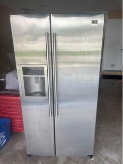 LG stainless steel double door refrigerator