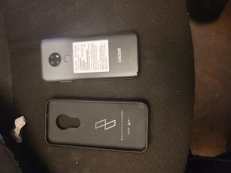 Cricket Ovation Used $25