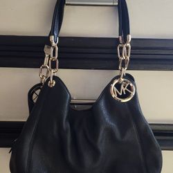 DESIGNER PURSE
