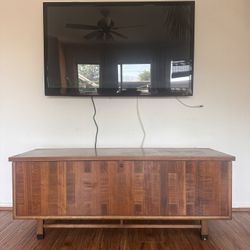 Lane Mid Century Chest