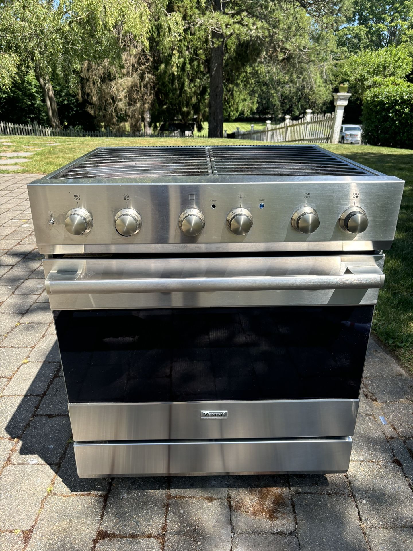 DELIVERED Viking Designer 30” Duel Fuel Range Pro Style Stainless Steel Convection Oven