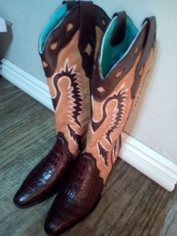 🥾 Boots  🤠 botas 🥾
