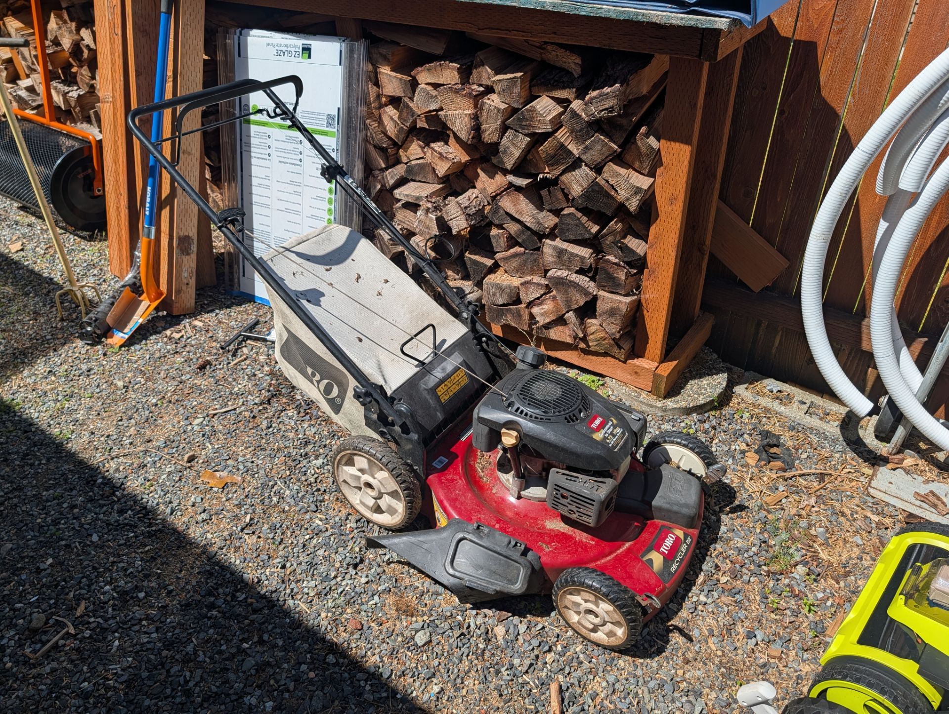 Lawn Mower 22in Toro