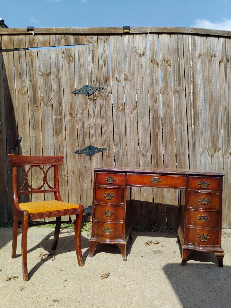 MCM Writing Desk Set