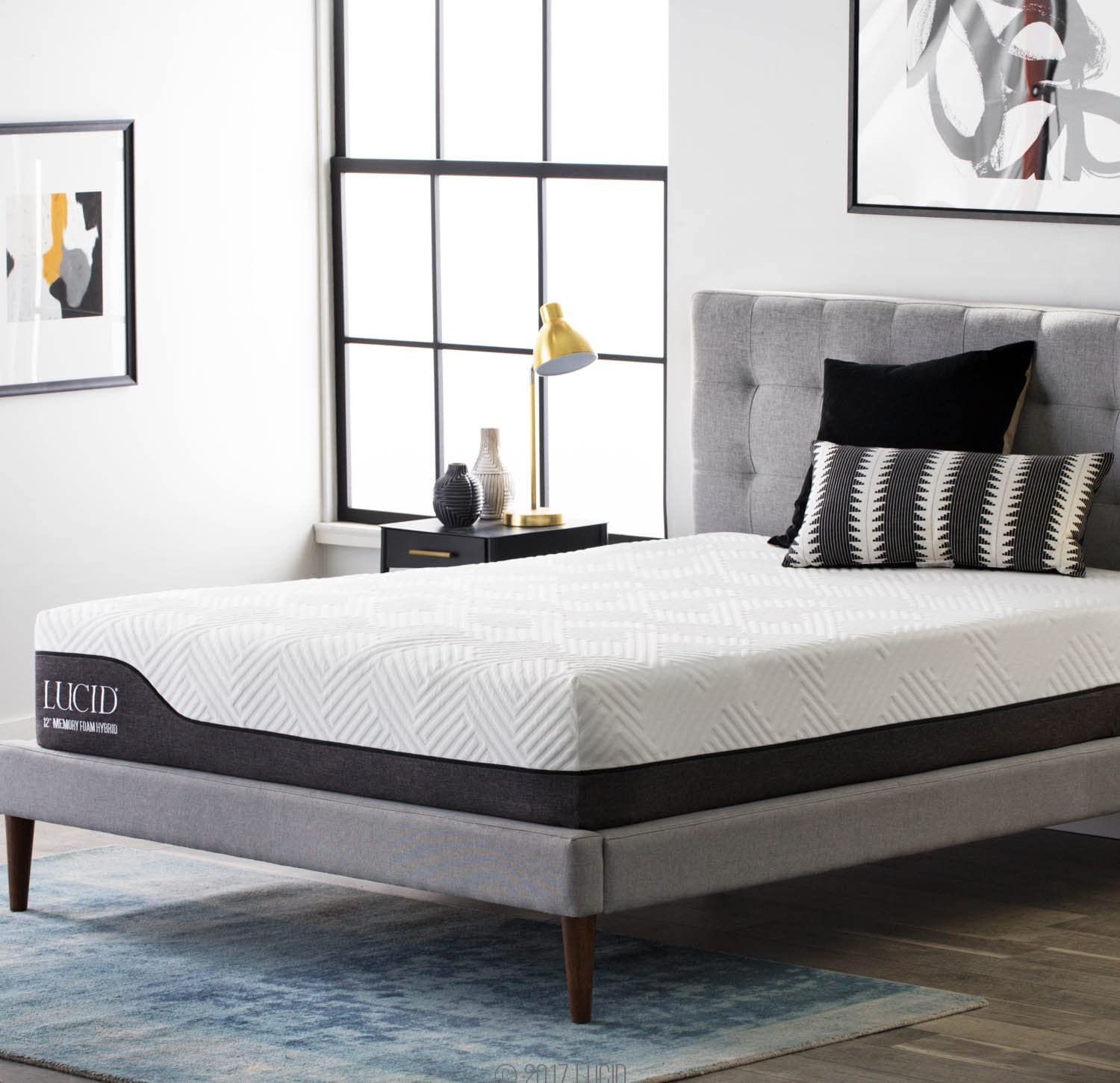 New in box LUCID 12 Inch Full size Hybrid Mattress Bamboo Charcoal and Aloe Vera Infused Memory Foam