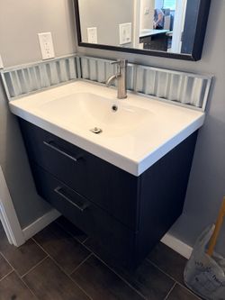 Double Bathroom Vanity – 2 Sinks, Mirrors & Lights (IKEA GODMORGON)