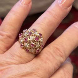 . 14k Gold Ring. 1 Carat Of Diamonds 1 Carat Of Rubies Vintage 1965. 