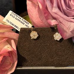 1/2 CTW DIAMOND FLOWER EARRINGS 14K