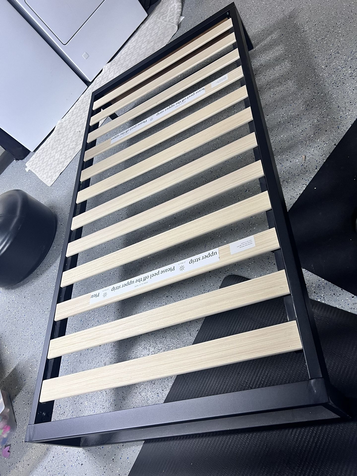 Twin Wood Platform Bed Frame