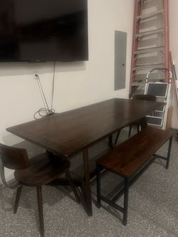 Dining Table Set