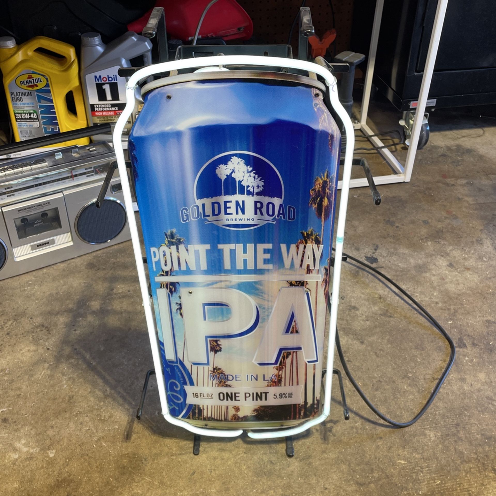 Golden Road Brewing point the way IPA beer neon sign authentic made in L.A