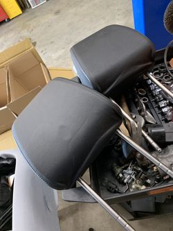 Vw mk4 r32 rear head rests leather