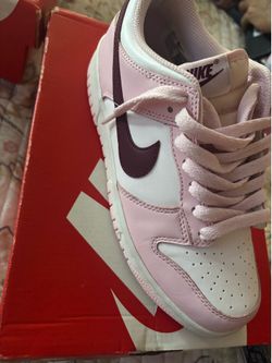 Pink low dunk