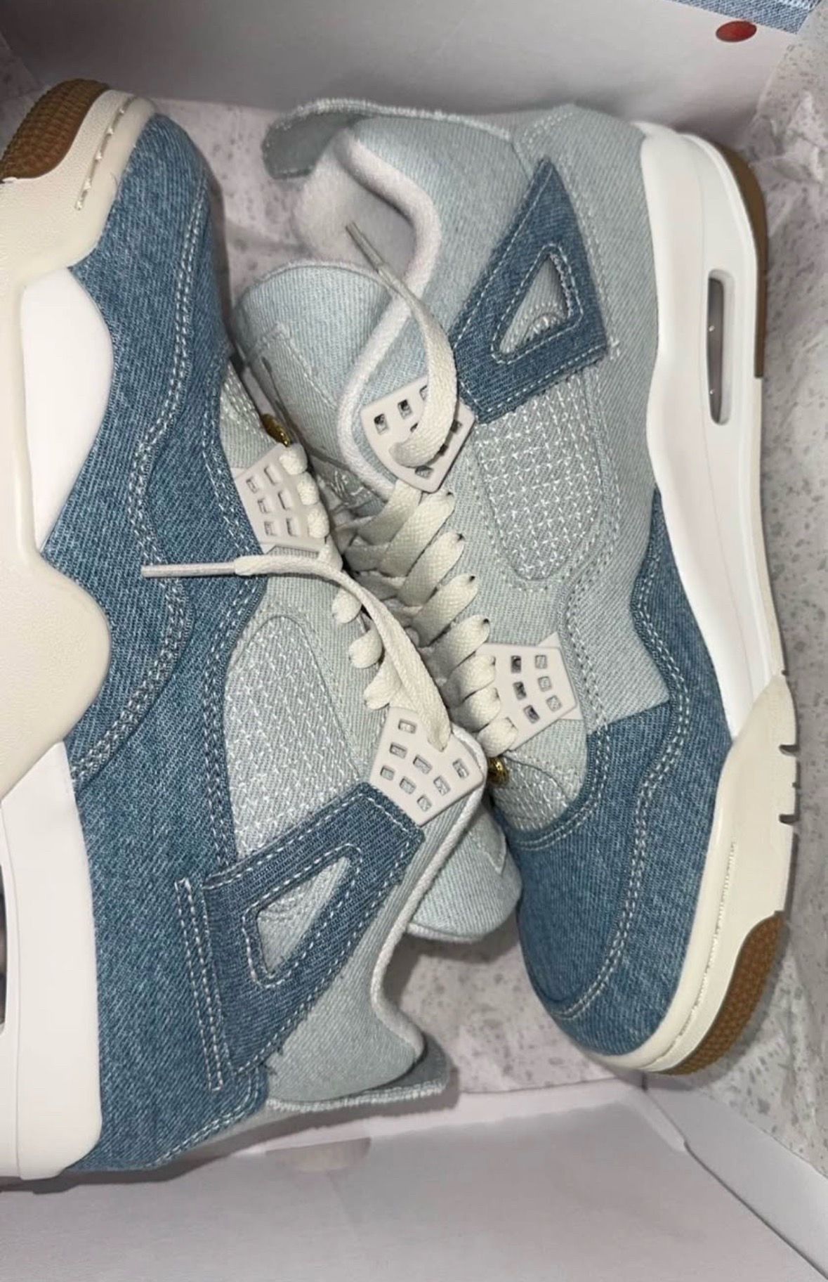 Air Jordan 4’s Retro Tex Blue Denim