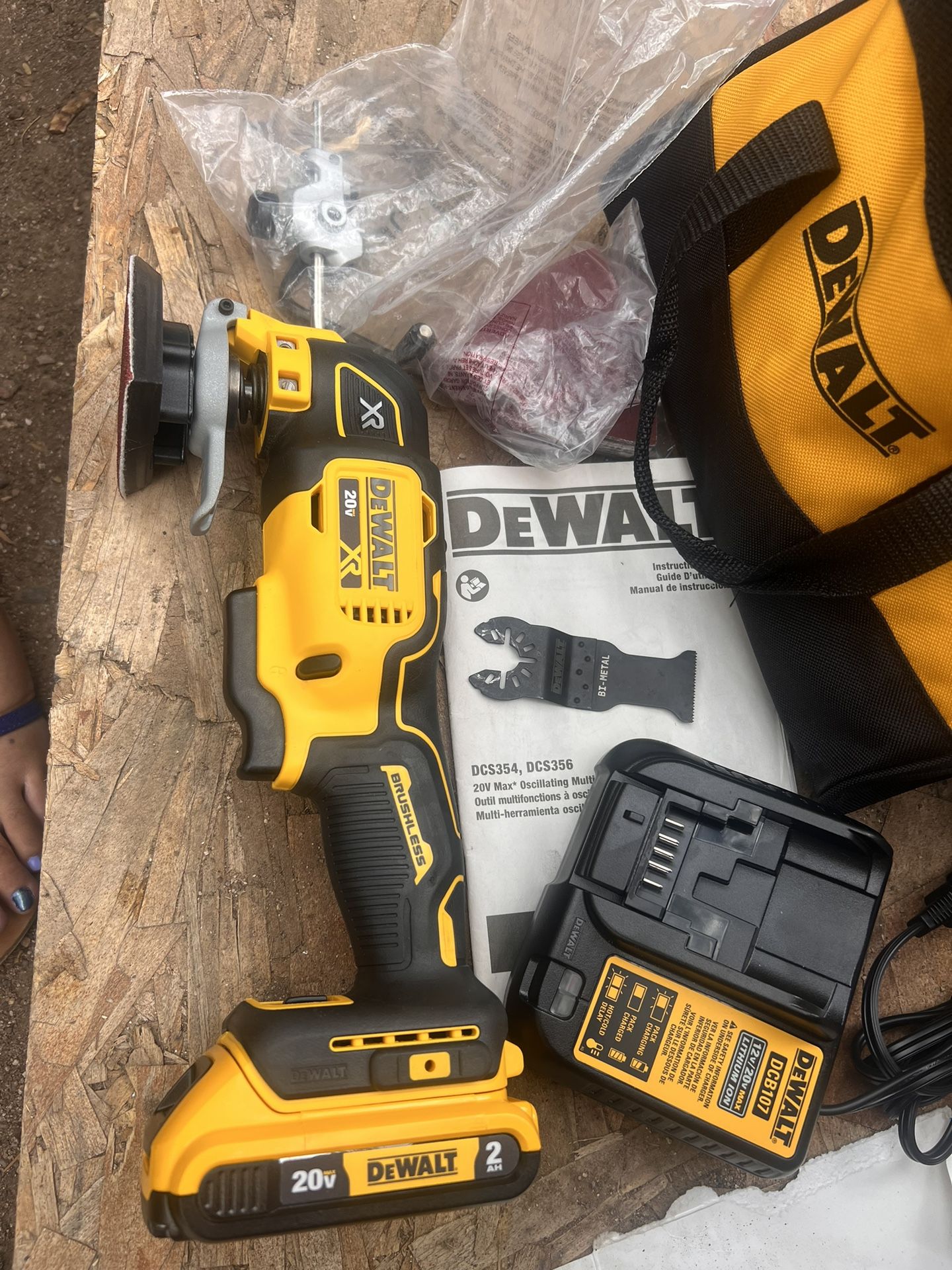 SALE FAST DeWalt Isolating Multi Tool