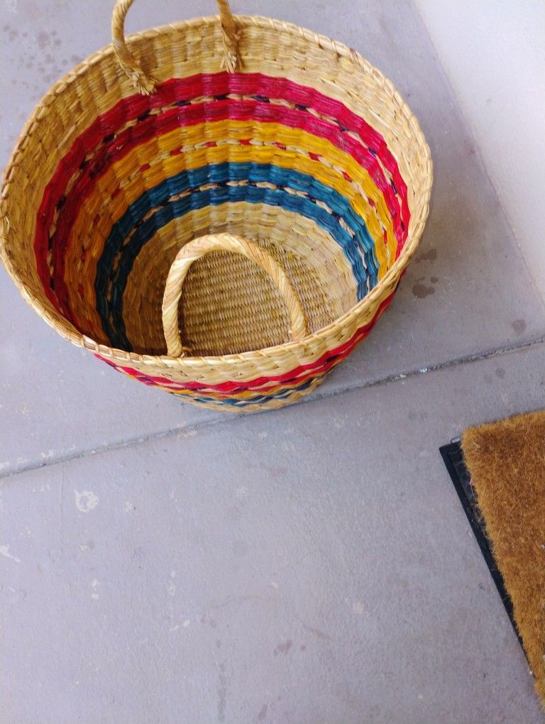 Wicker Basket 16"H 16" W Pickup Only Cash 
