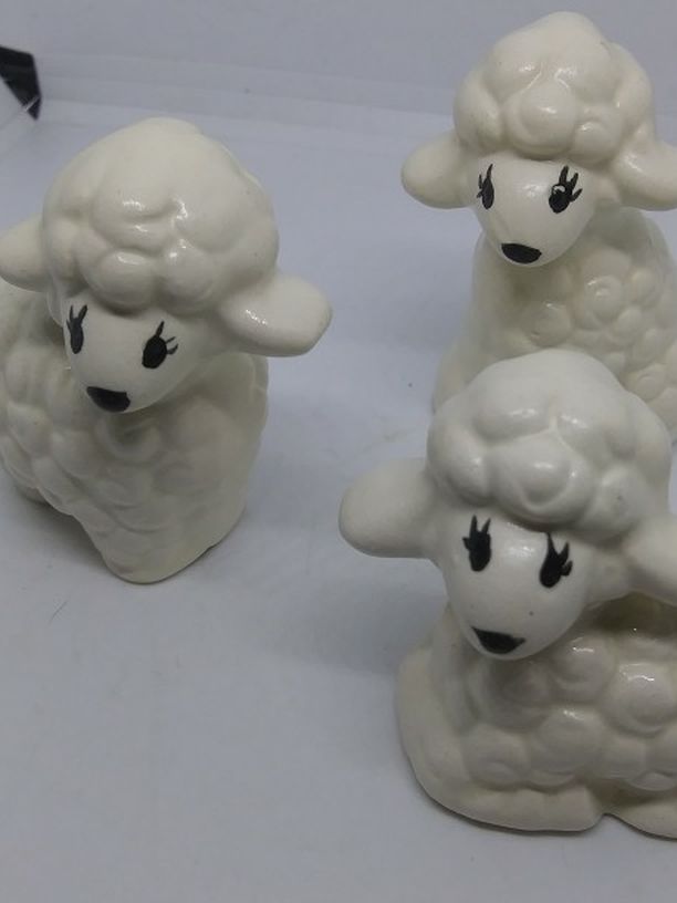 SET OF 3 VINTAGE 1980S LAMBS