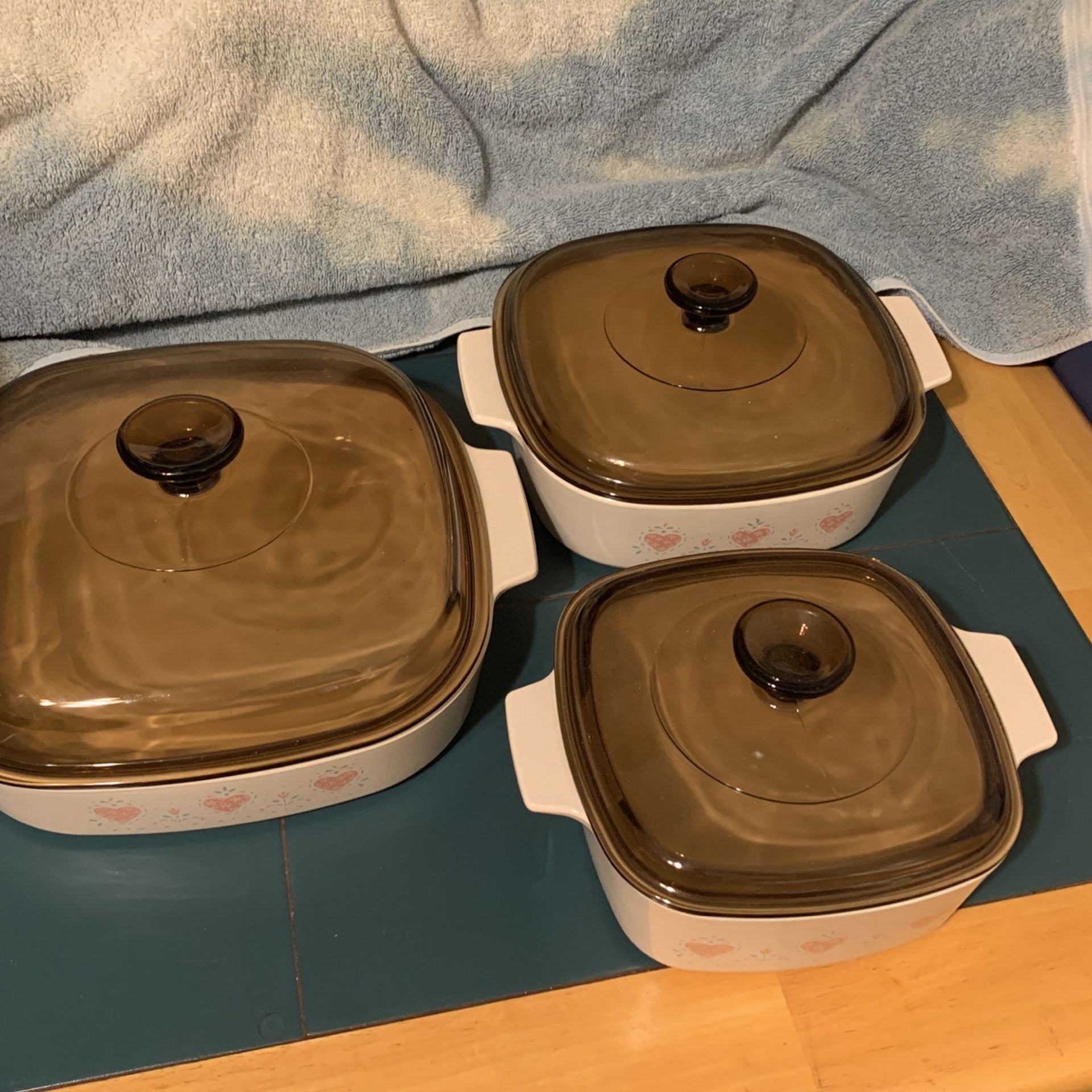 Corning Ware Heart Pattern Set Of 3