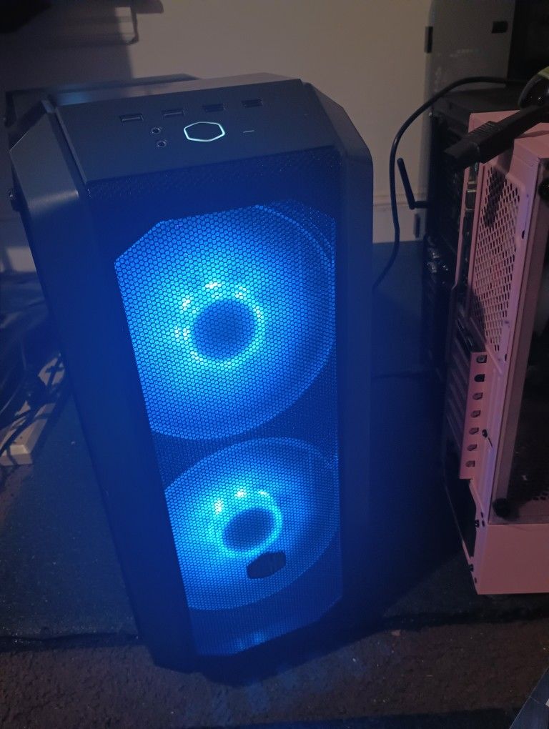 Gaming PC Ryzen 7 5800x Rtx 3060 12 Gig  16 Gigs DDR 4 500gig Ssd nvme