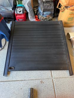 RetraxPRO XR Aluminum Retractable Tonneau Cover - 16-23 Gen 3 Tacoma 5ft Bed