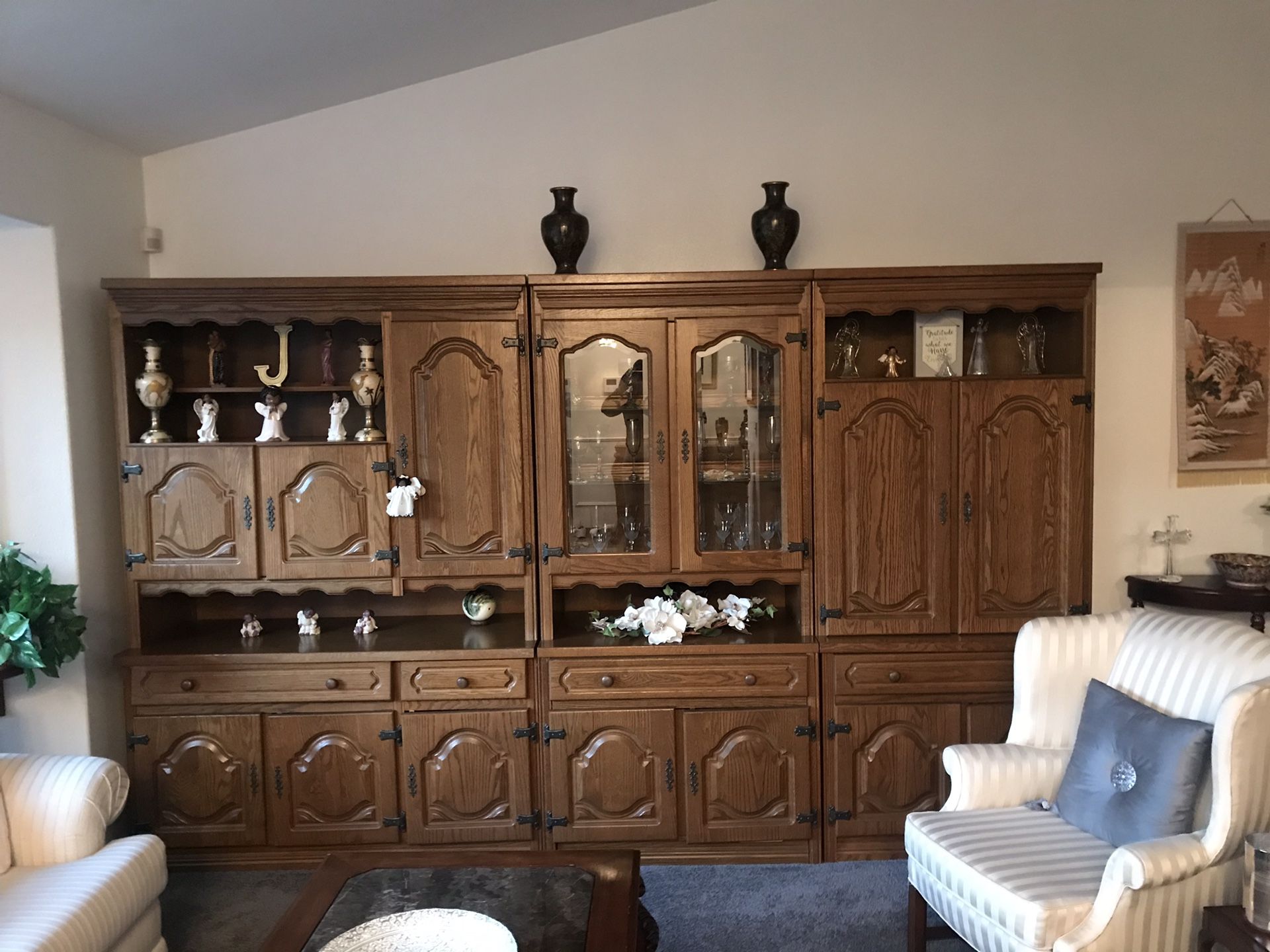 German Shrunk (wall unit) for Sale in WA OfferUp