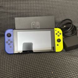 Nintendo Switch , Used  Normal . 