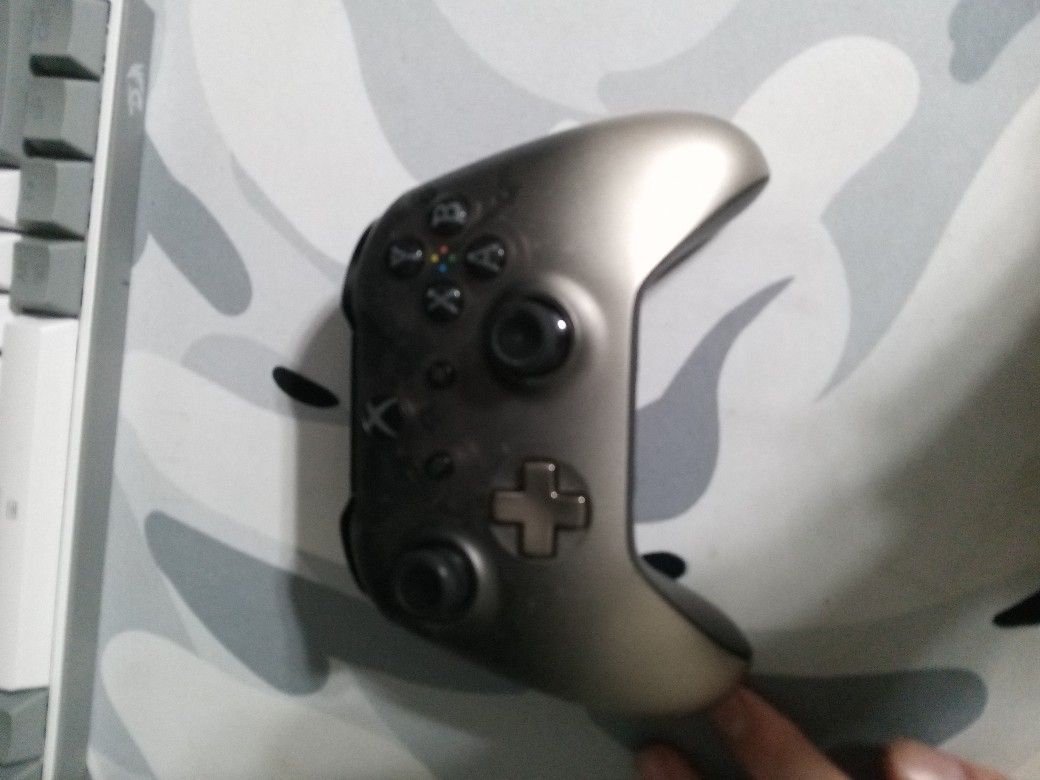 Xbox One Controller