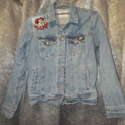 Old Navy Jean Jacket with skull patch and misfit pin size M