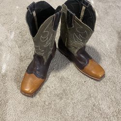 Men's  cowboy boots