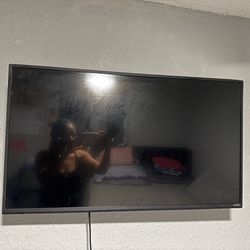 32” Smart TV Vizio