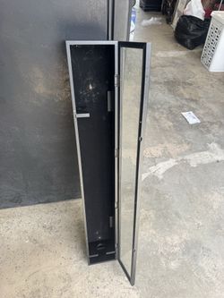 Autograph bat display case