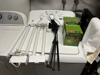 5 grow Lights All Work Great Some New