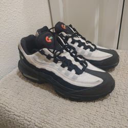 Men's Nike Air Max Essentials Size 10 
