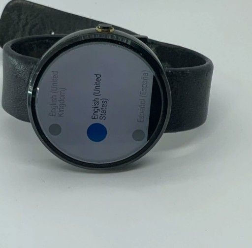 Motorola Moto 360 Version 1