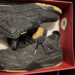 Jordan 4 Retro Levi's Black (Levi's Tag) Size 11