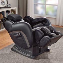 OSIM uAstro™️ Zero Gravity Massage Chair