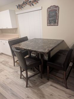 Table with 2 benches and 2 chairs