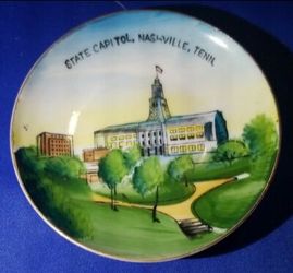 Collectible mini plate