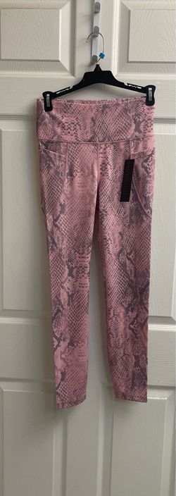 Brand new Juniors pink printed active ankle leggings size S