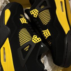 Black And Yellow Jordan’s