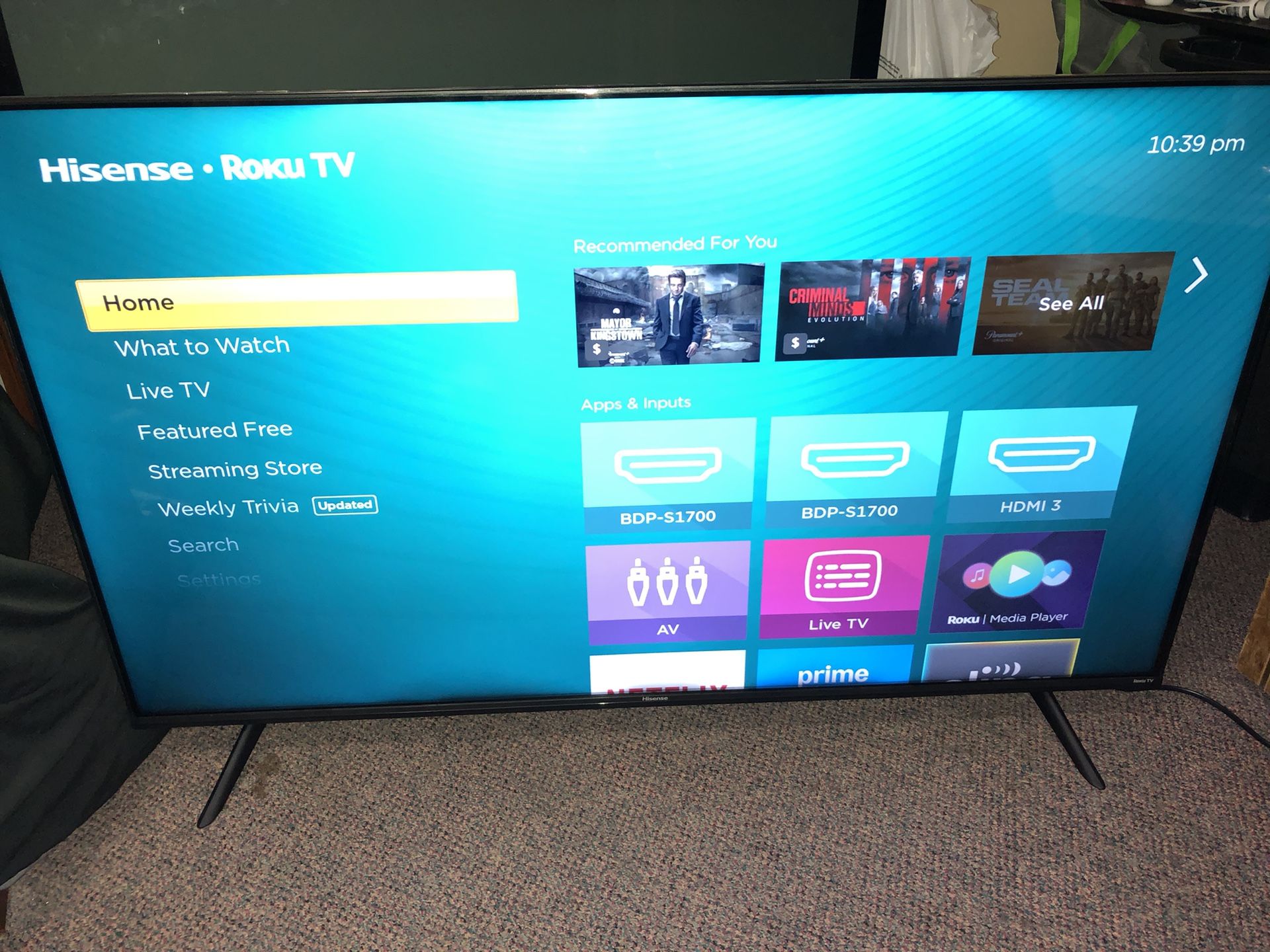 Hisense 50” Roku With Remote