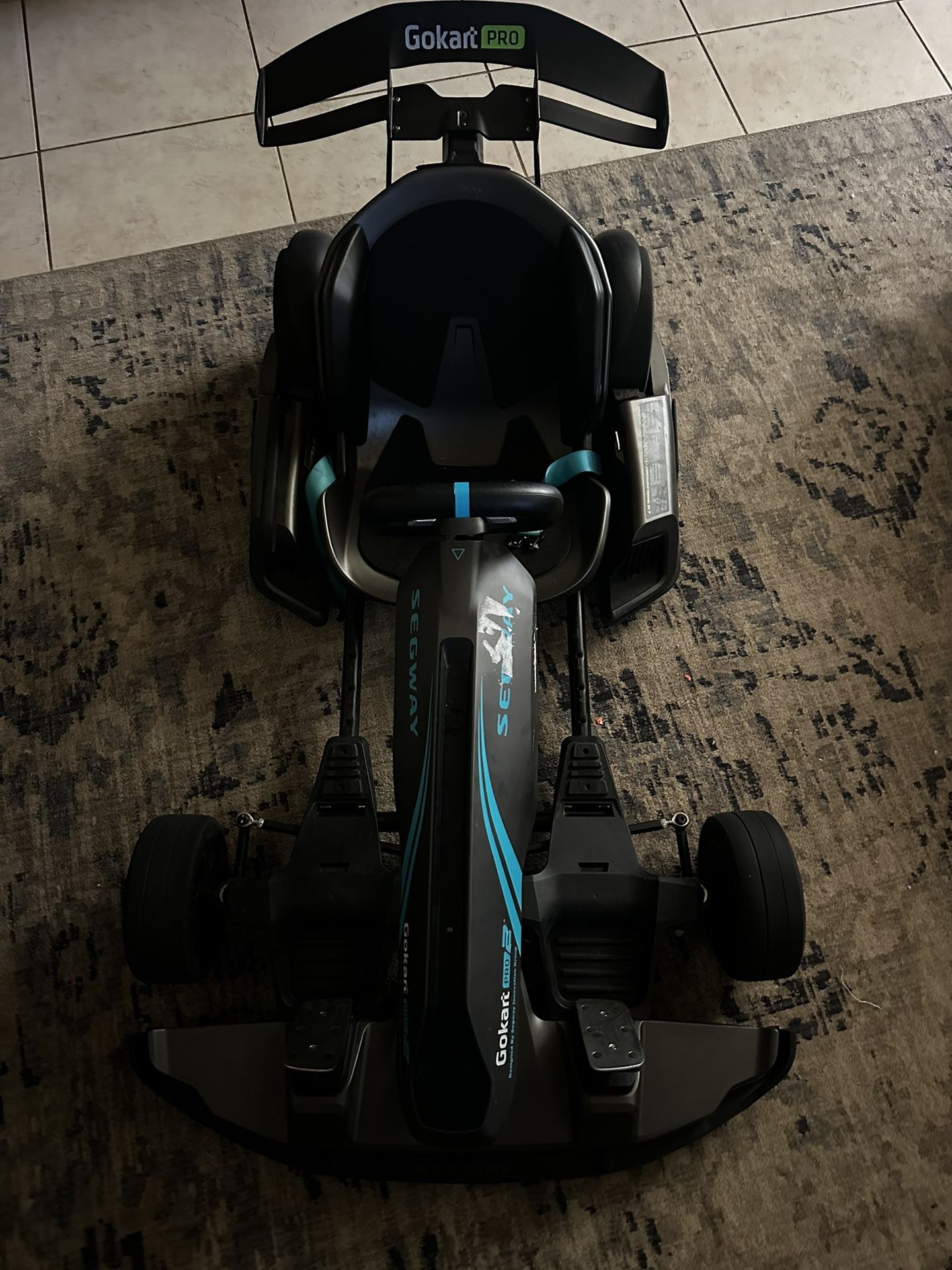 Segway Go kart Pro2 Includes Charger & Flag
