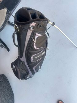 Nike extreme sport golf bag great condition with rain cover fully functional see photo